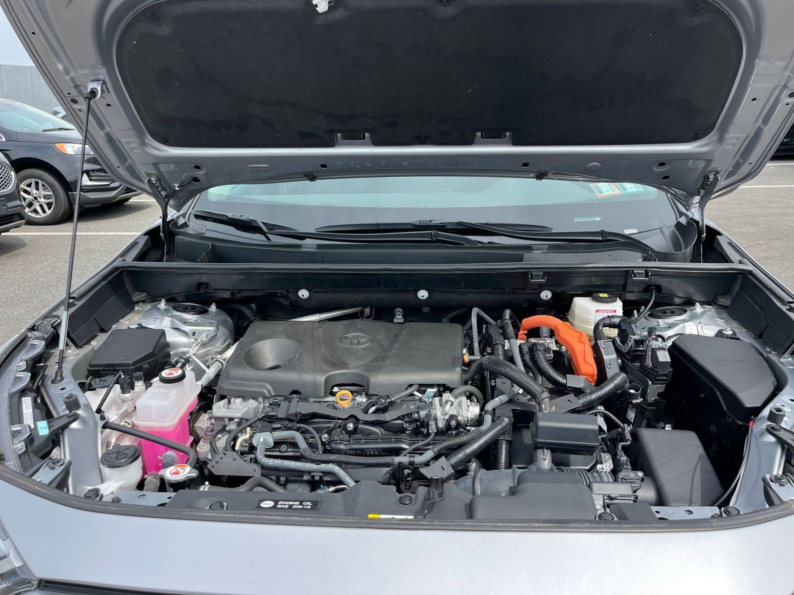 Thumbnail: 2025 Toyota RAV4 - 32