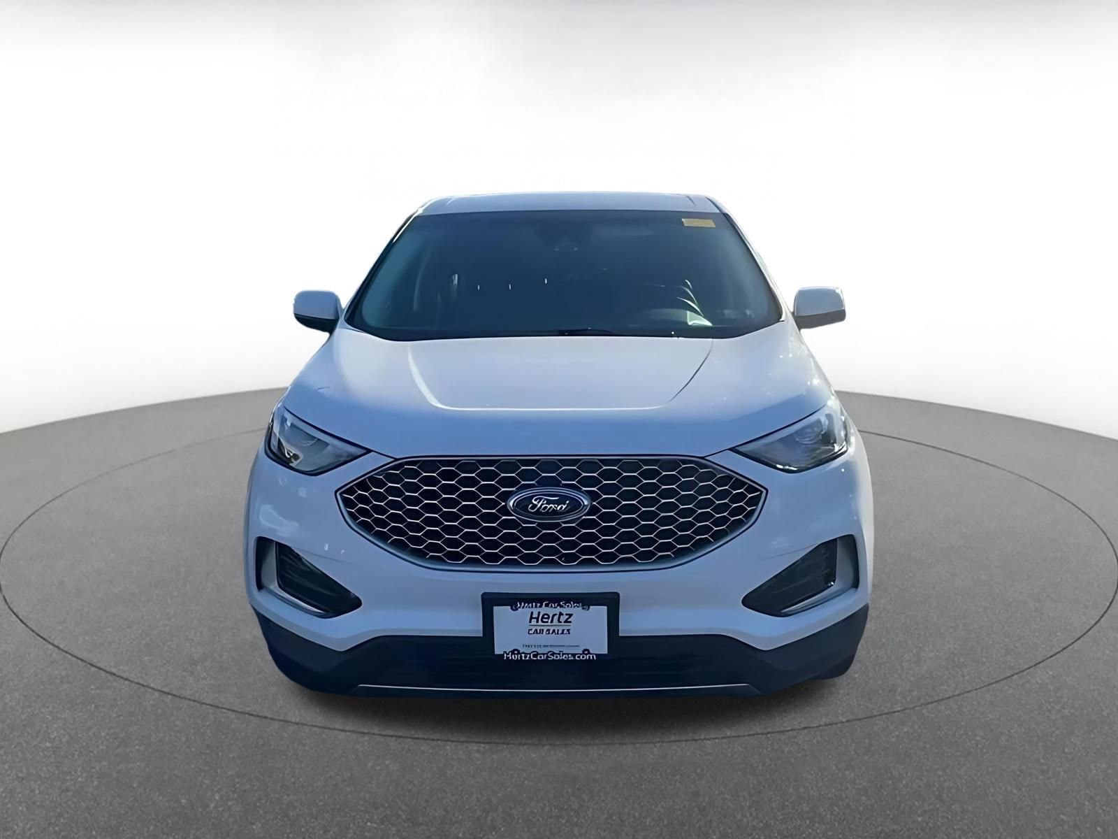 Thumbnail: 2024 Ford Edge - 3