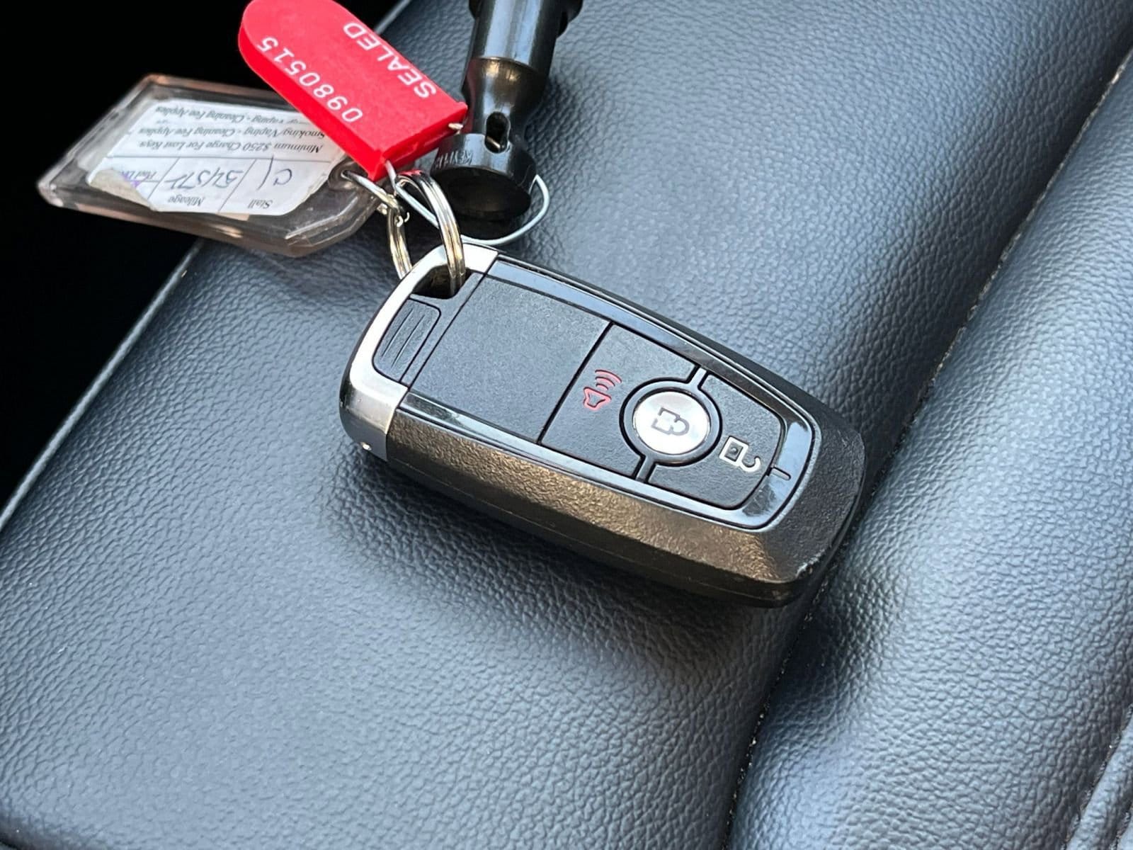 Thumbnail: 2024 Ford Edge - 21