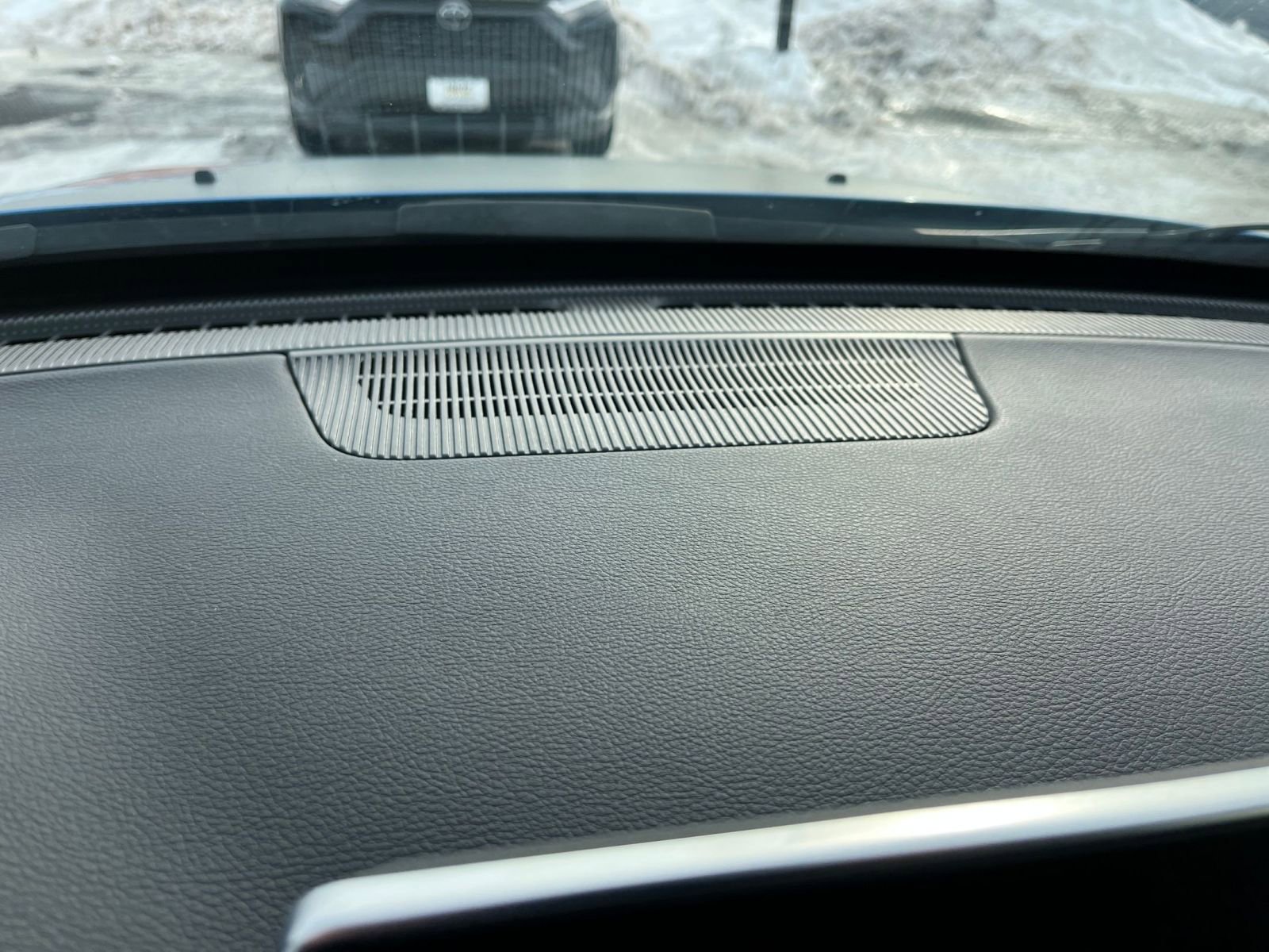 Thumbnail: 2025 Jeep Compass - 17