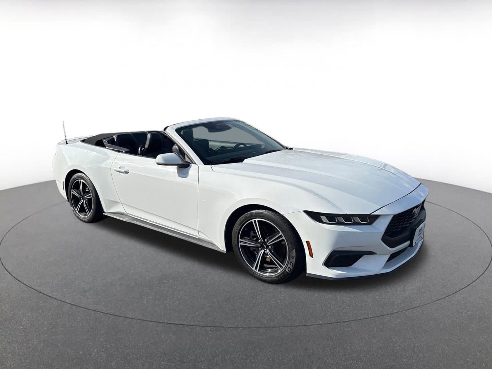 Thumbnail: 2024 Ford Mustang - 3