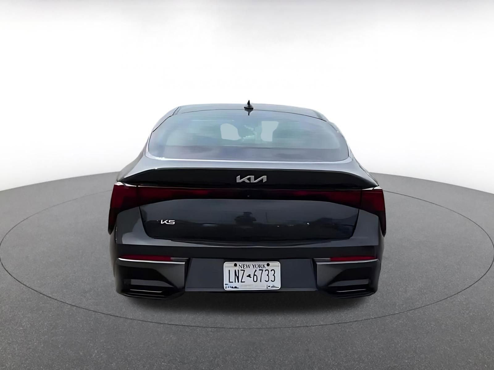 Thumbnail: 2025 Kia K5 - 12