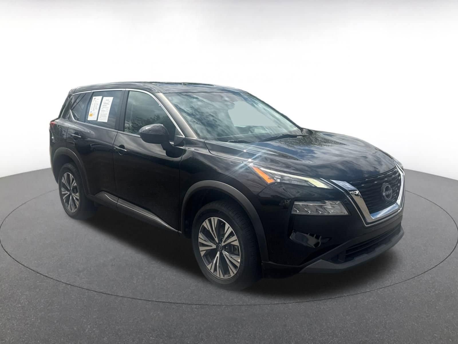 Thumbnail: 2023 Nissan Rogue - 1