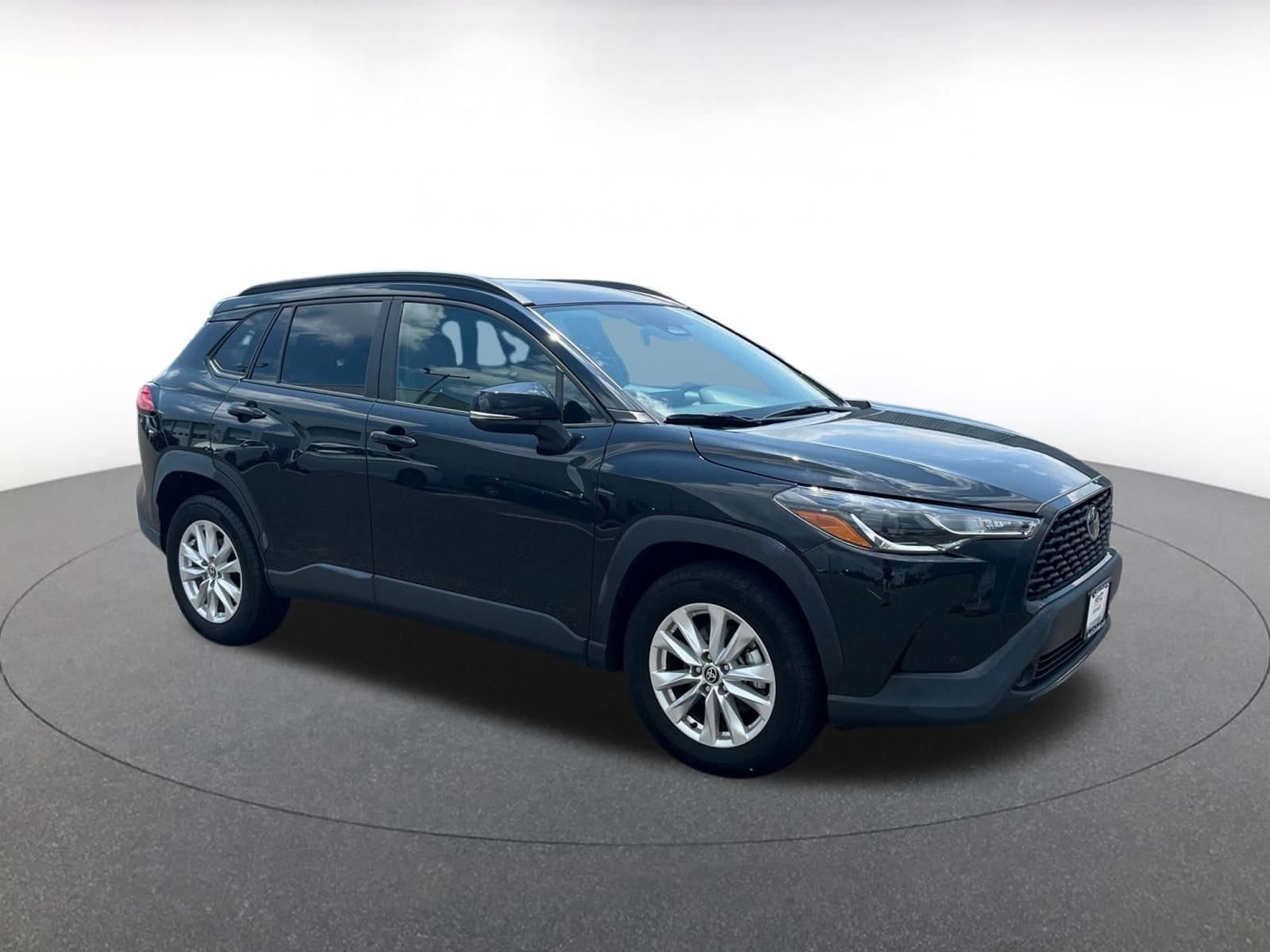 Thumbnail: 2024 Toyota Corolla Cross - 1