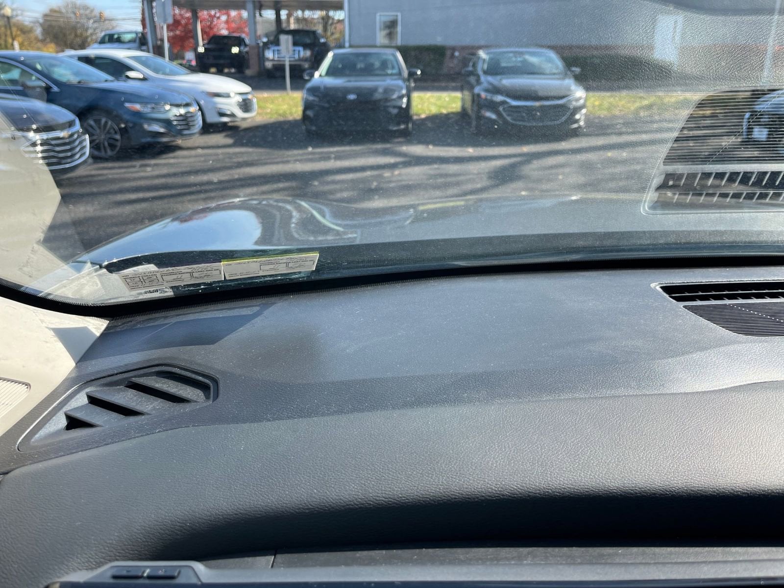 Thumbnail: 2025 Nissan Kicks - 32