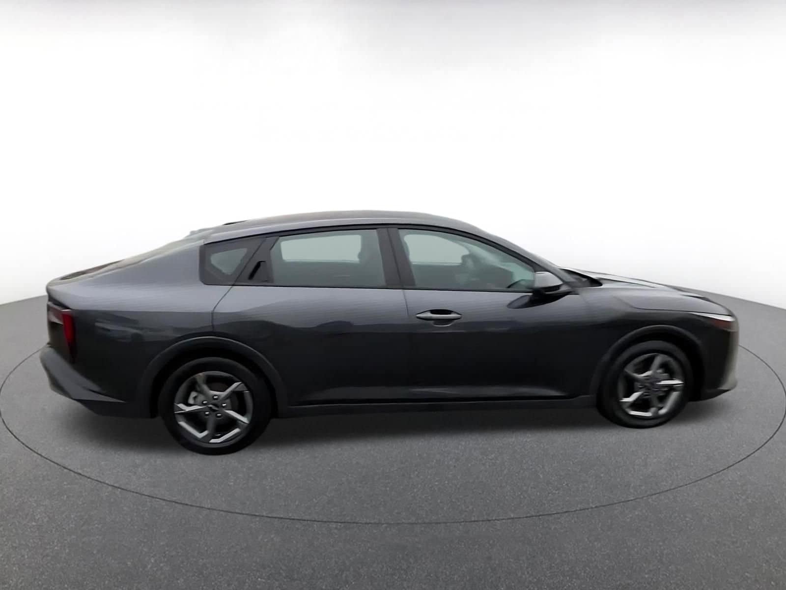 Thumbnail: 2025 Kia K4 - 16