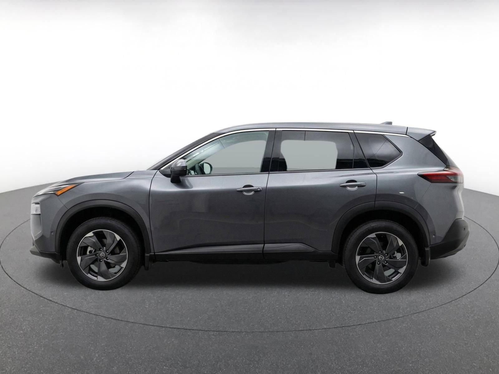Thumbnail: 2025 Nissan Rogue - 4