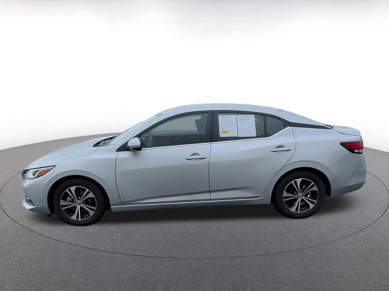 Thumbnail: 2023 Nissan Sentra - 8