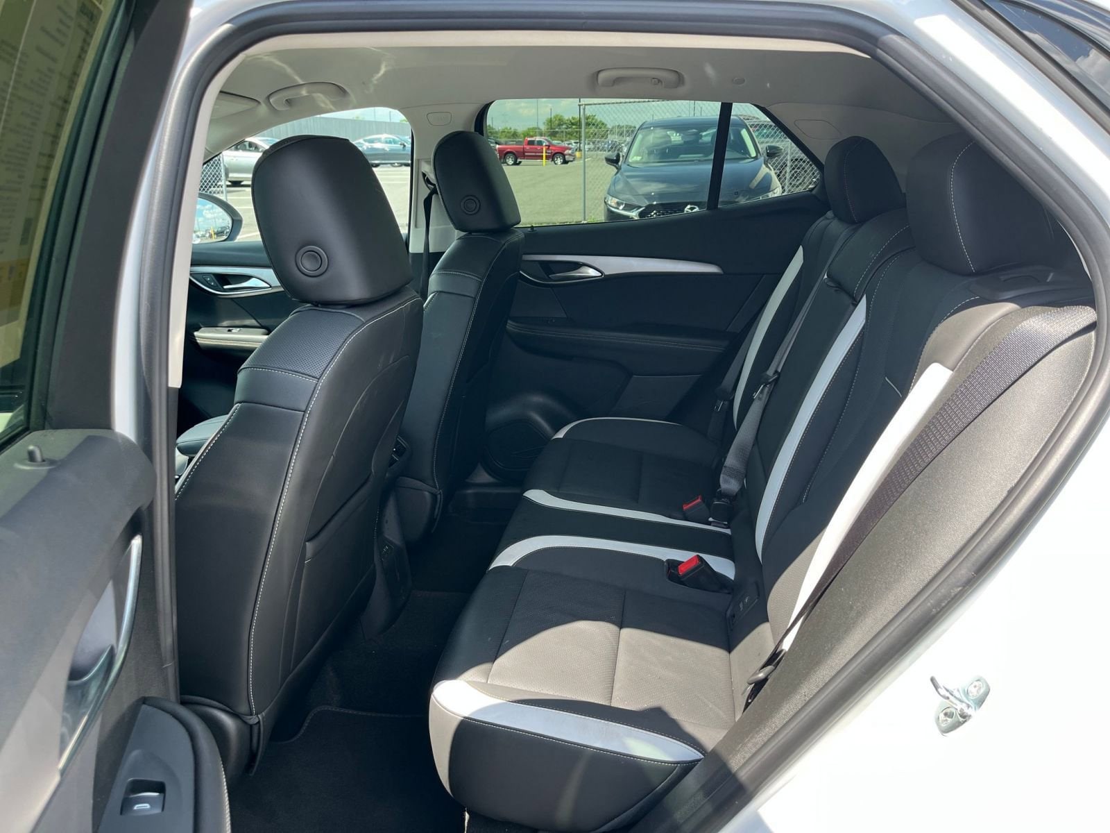 Thumbnail: 2024 Buick Envision - 24
