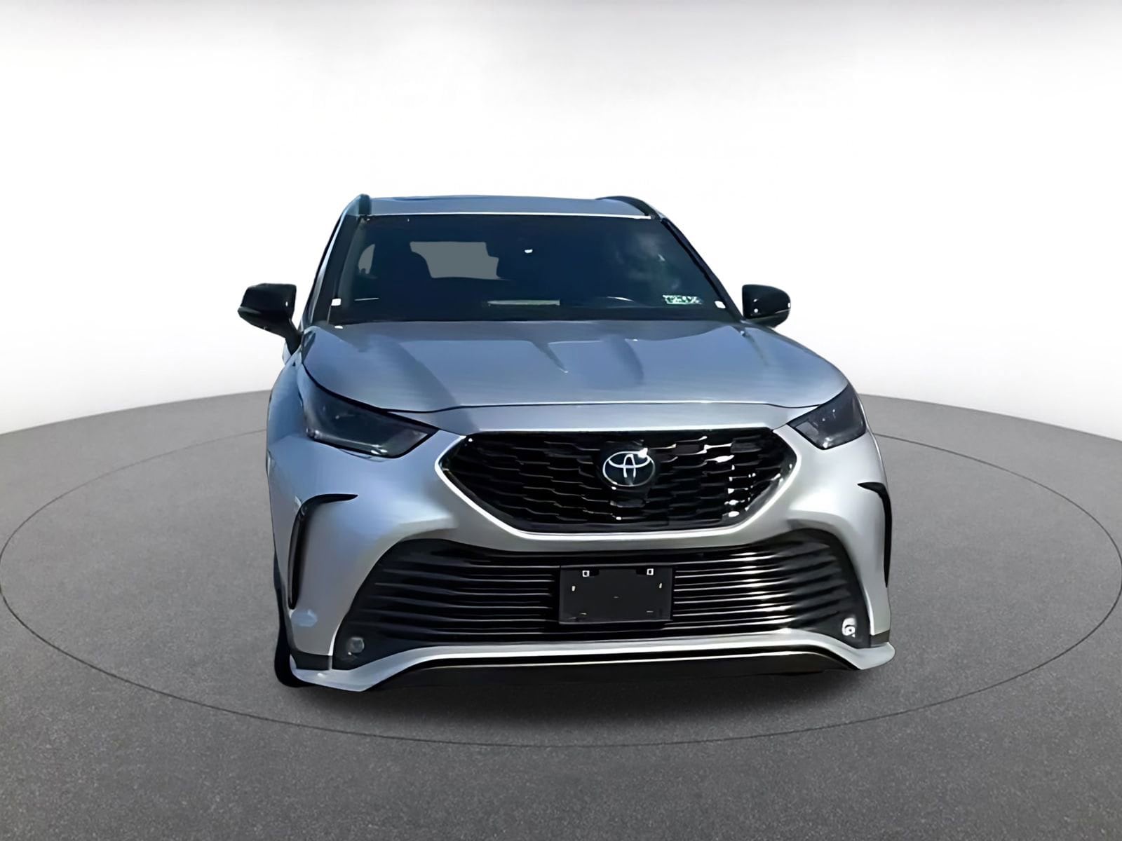 Thumbnail: 2024 Toyota Highlander - 3