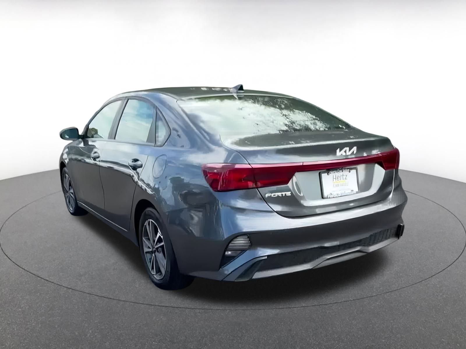 Thumbnail: 2024 Kia Forte - 10