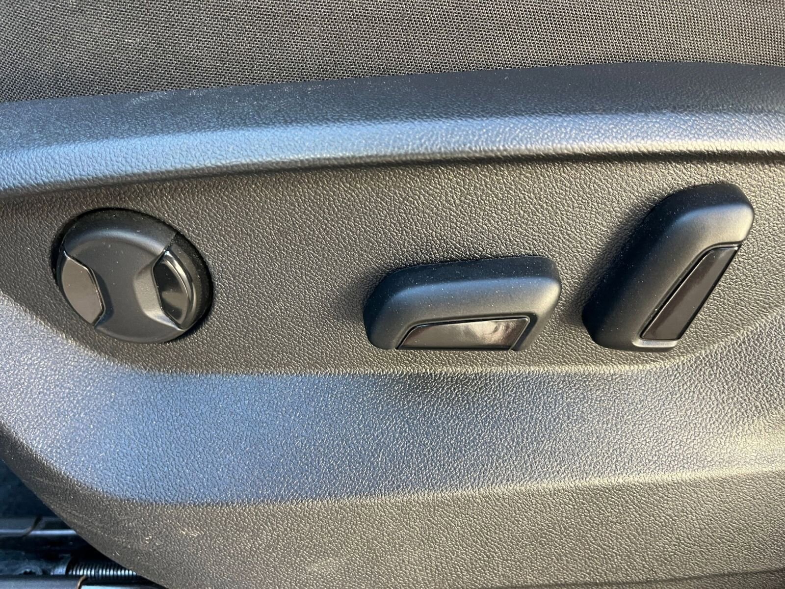 Thumbnail: 2025 Volkswagen Atlas - 24