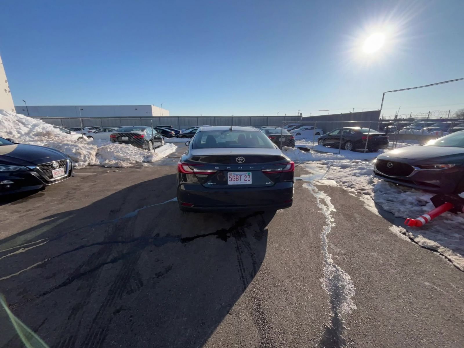 Thumbnail: 2025 Toyota Camry - 16