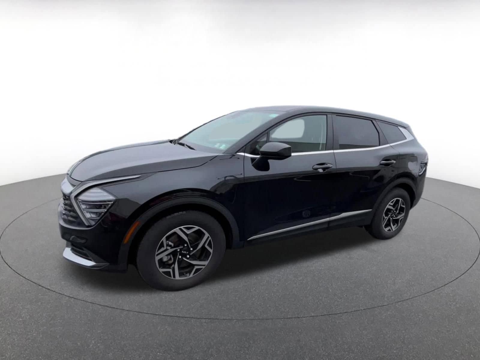 Thumbnail: 2025 Kia Sportage - 8