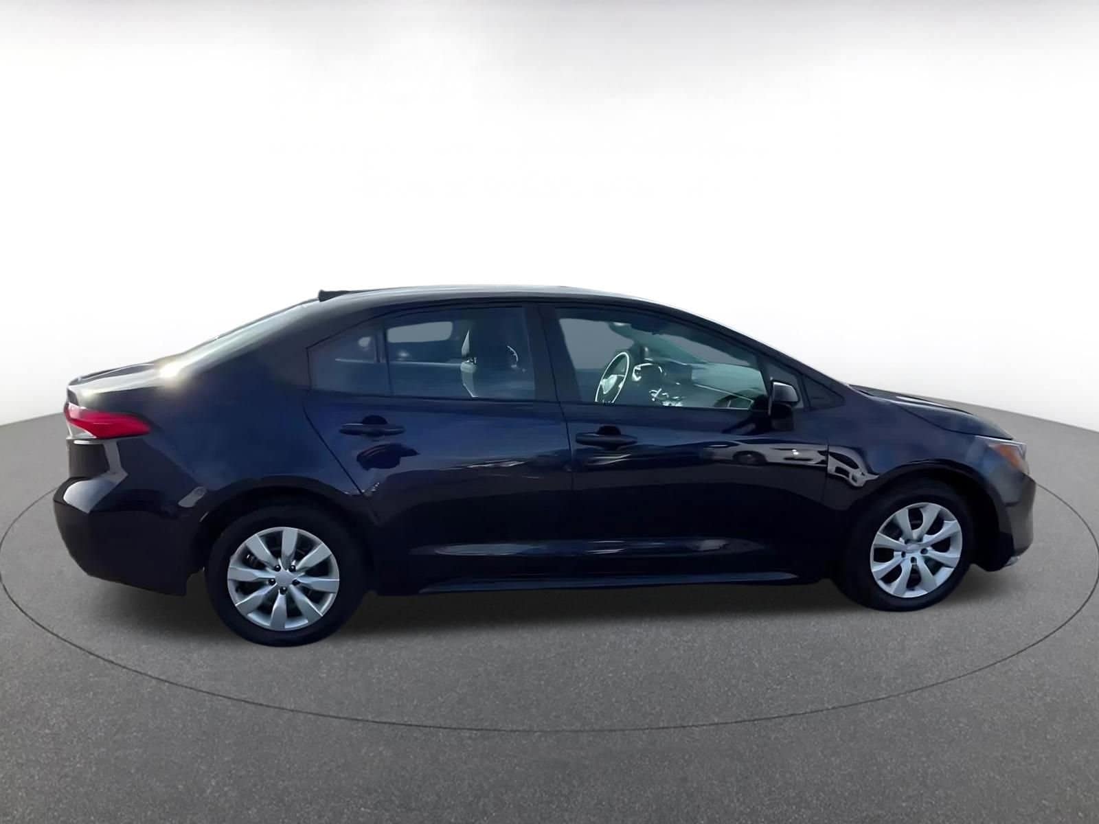 Thumbnail: 2025 Toyota Corolla - 16