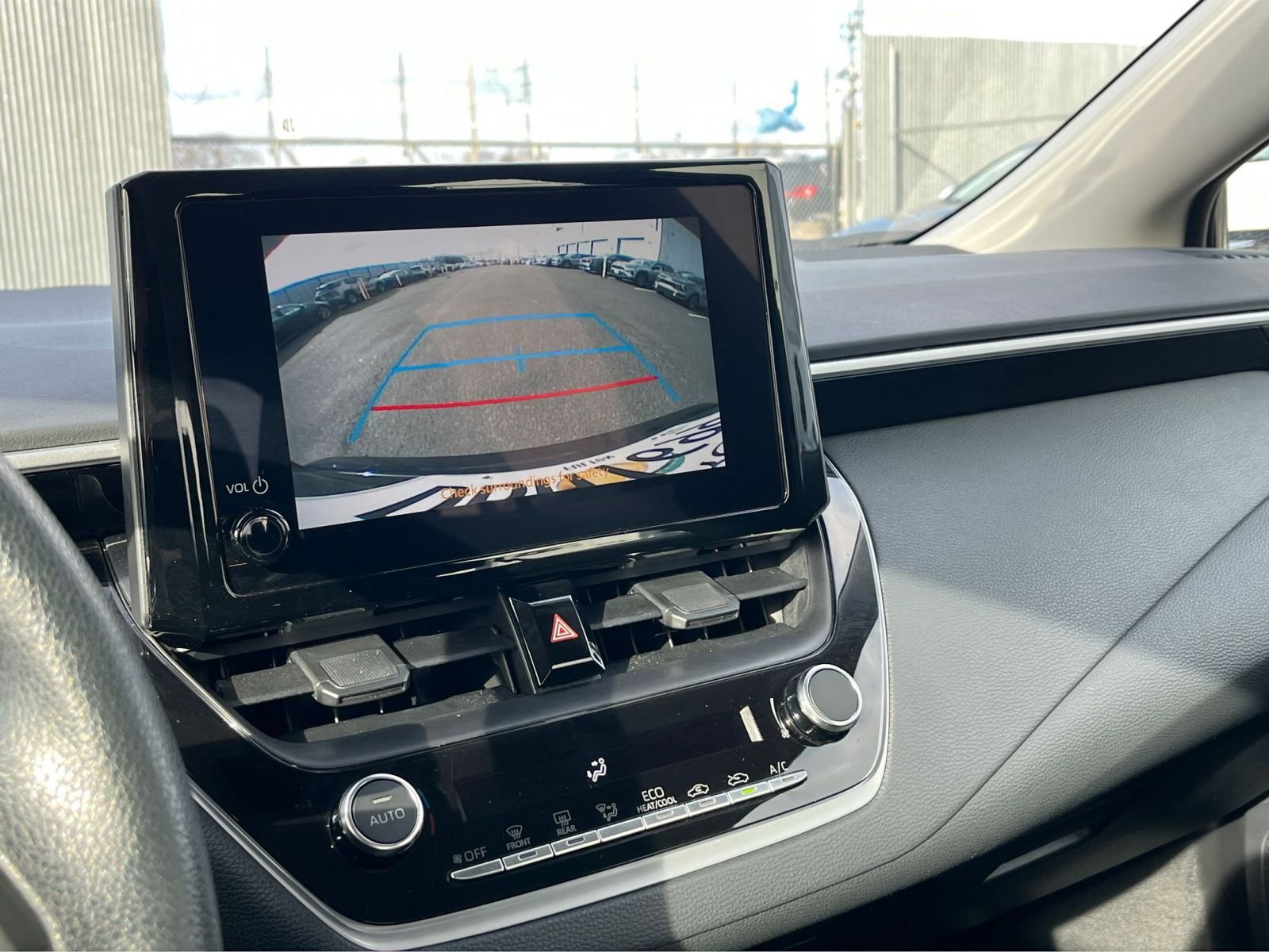 Thumbnail: 2025 Toyota Corolla - 21