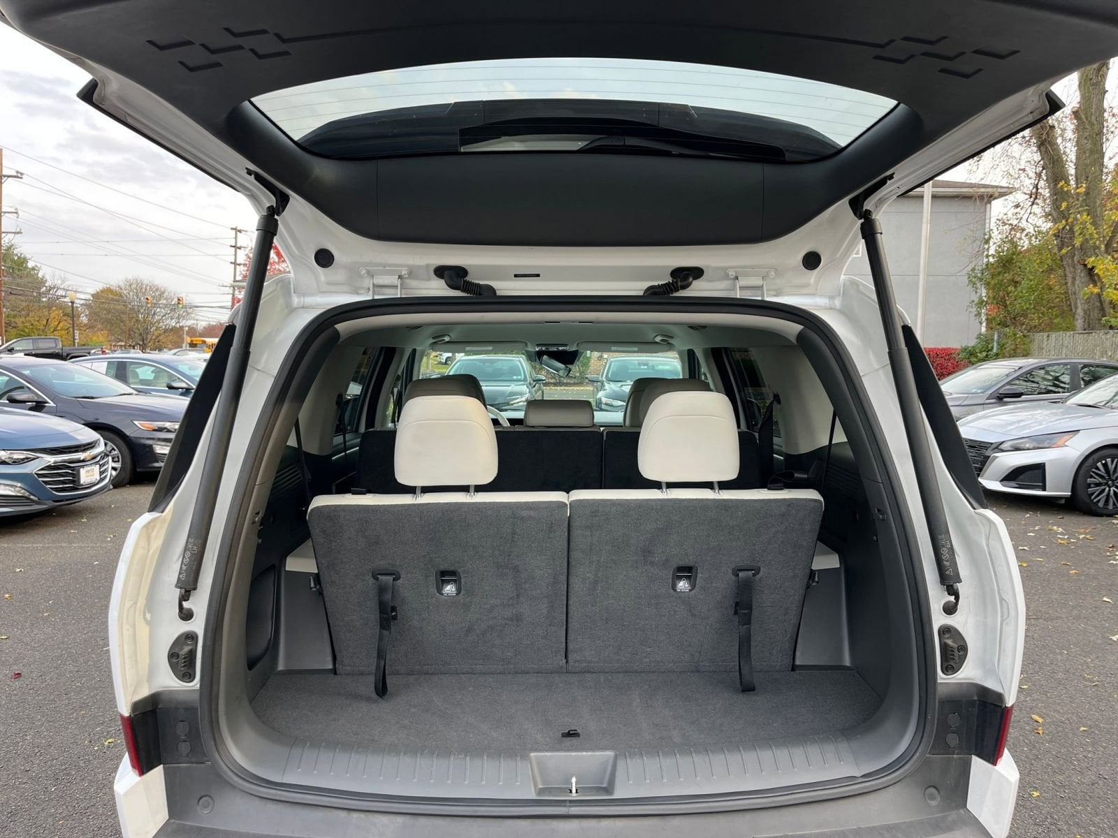 Thumbnail: 2025 Hyundai Santa Fe - 30