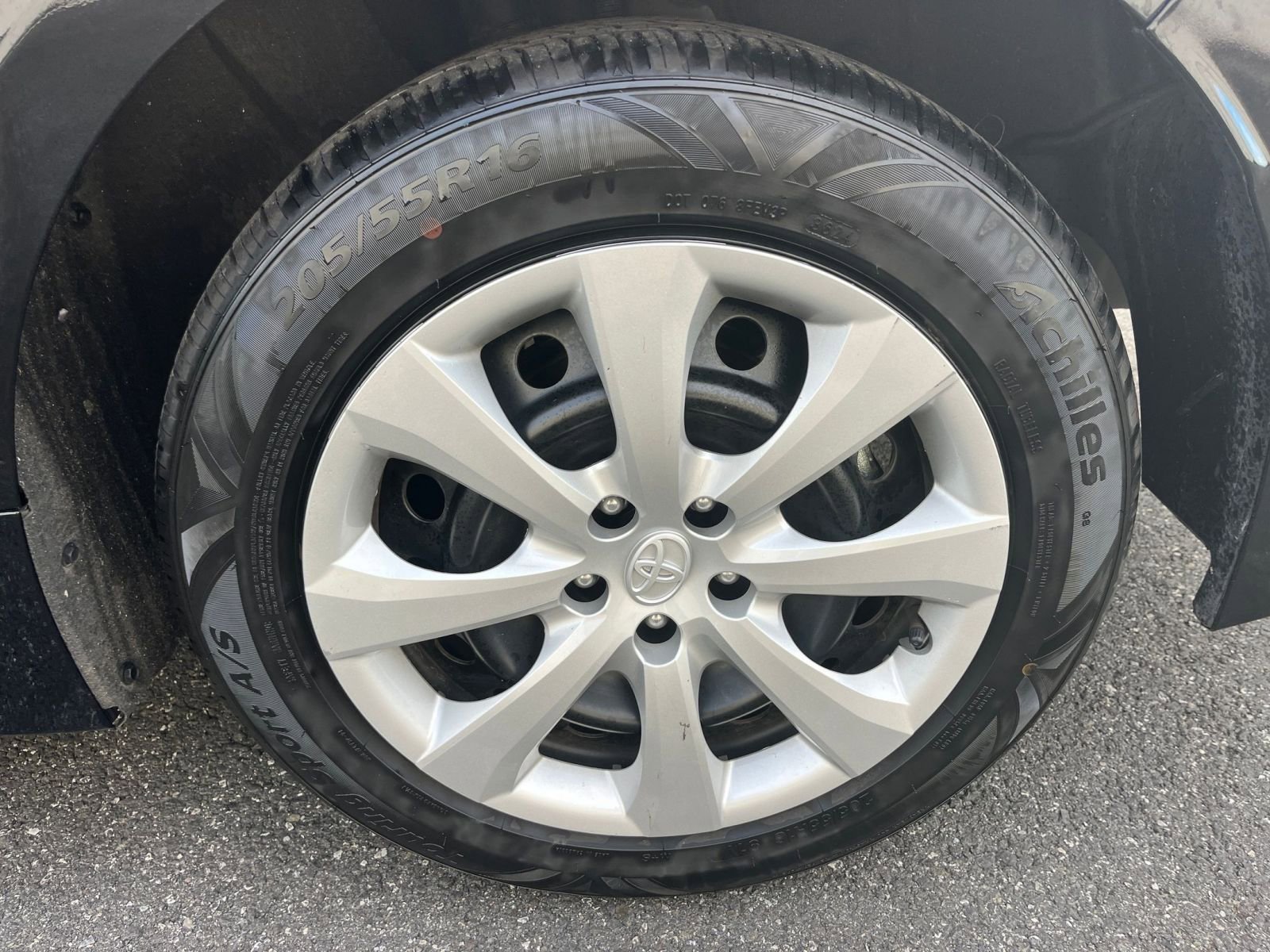 Thumbnail: 2024 Toyota Corolla - 29