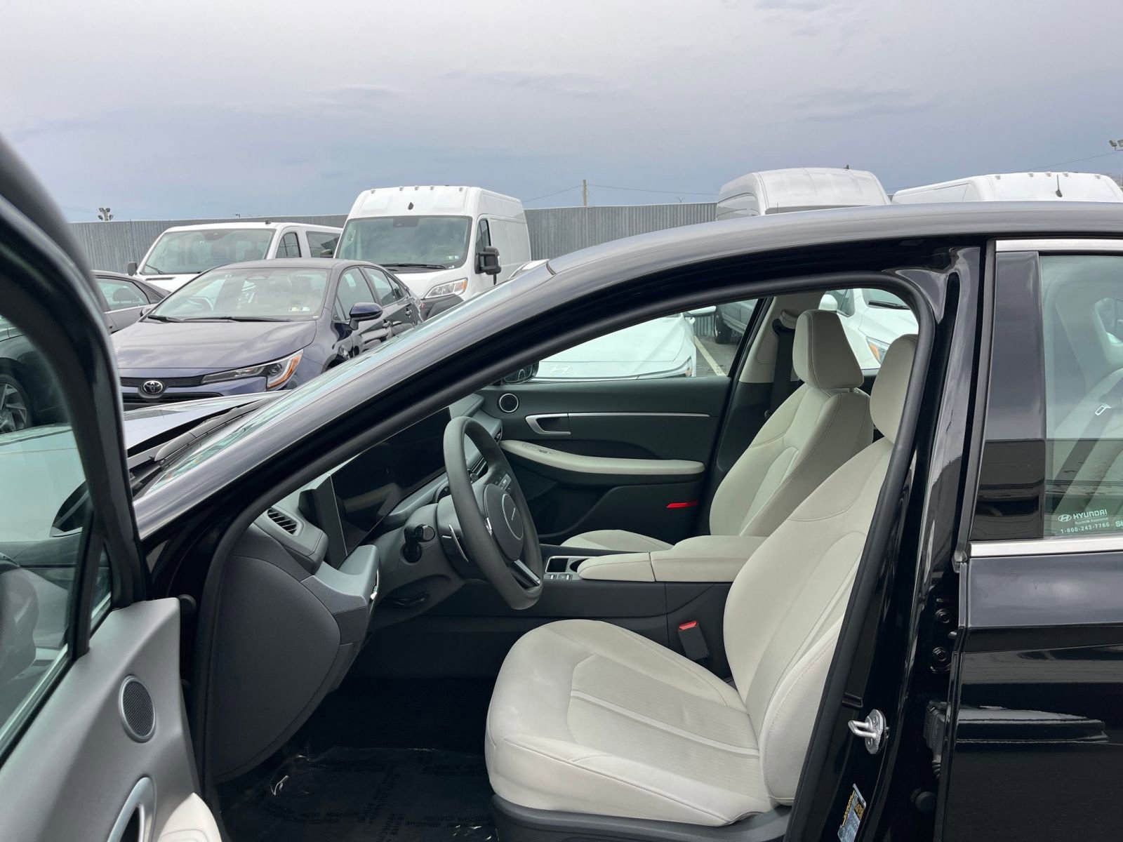 Thumbnail: 2025 Hyundai Sonata - 28