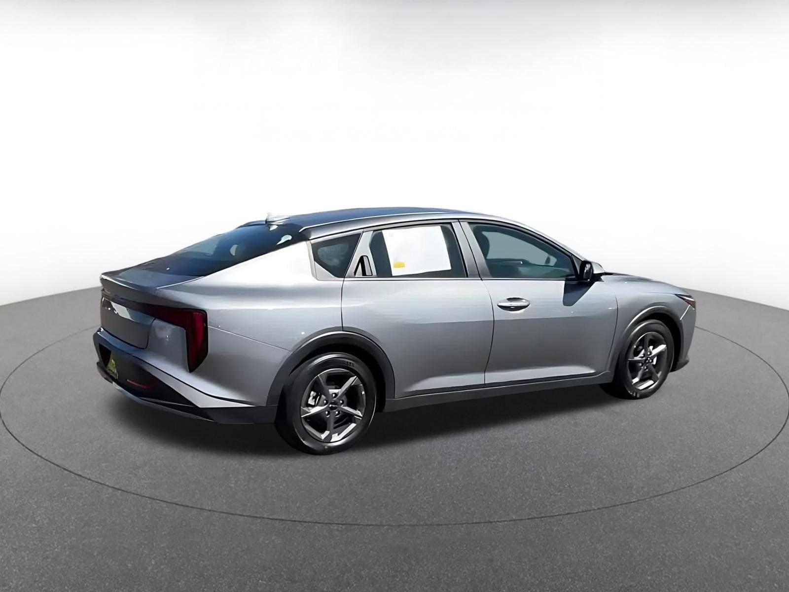 Thumbnail: 2025 Kia K4 - 14