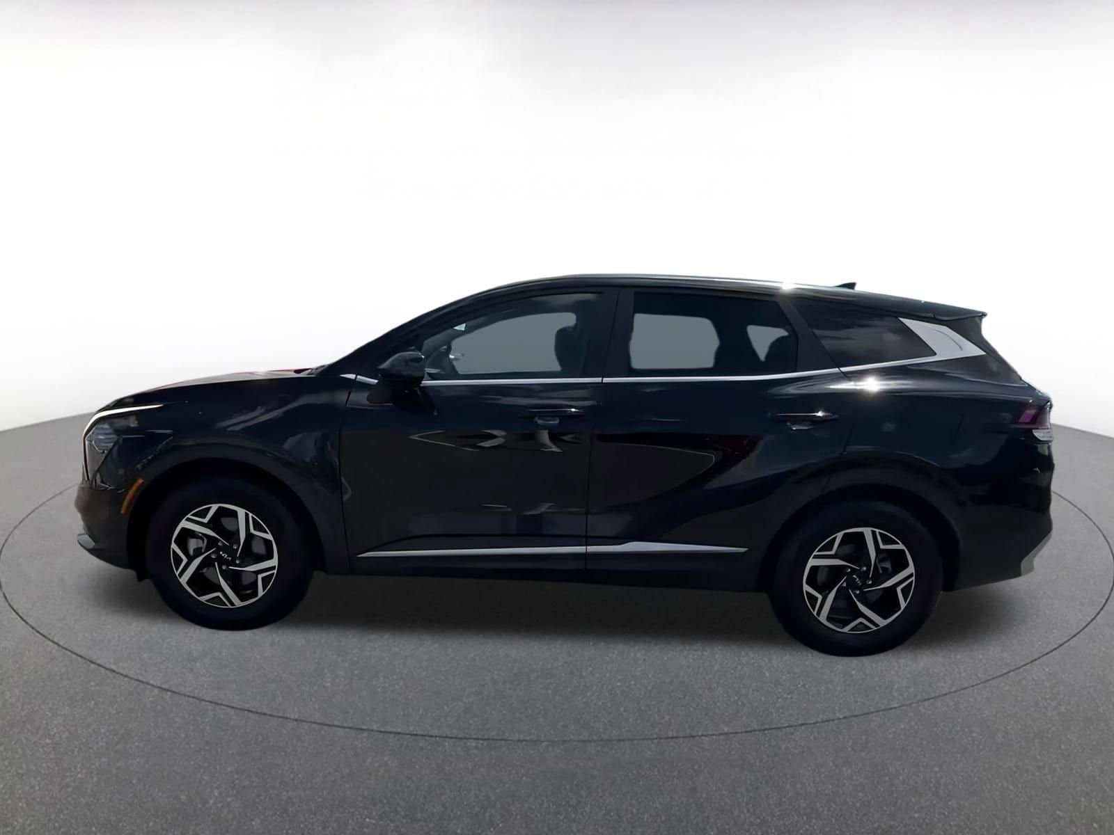 Thumbnail: 2024 Kia Sportage - 7