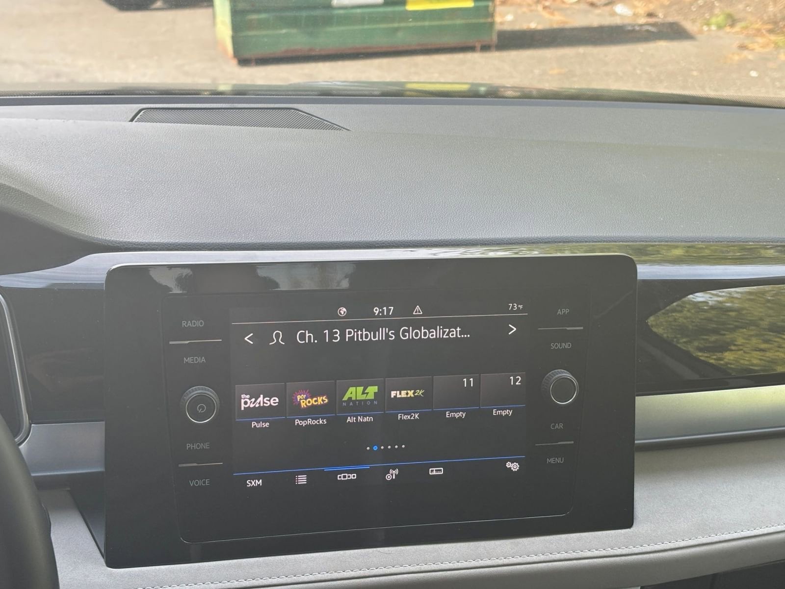 Thumbnail: 2025 Volkswagen Taos - 20