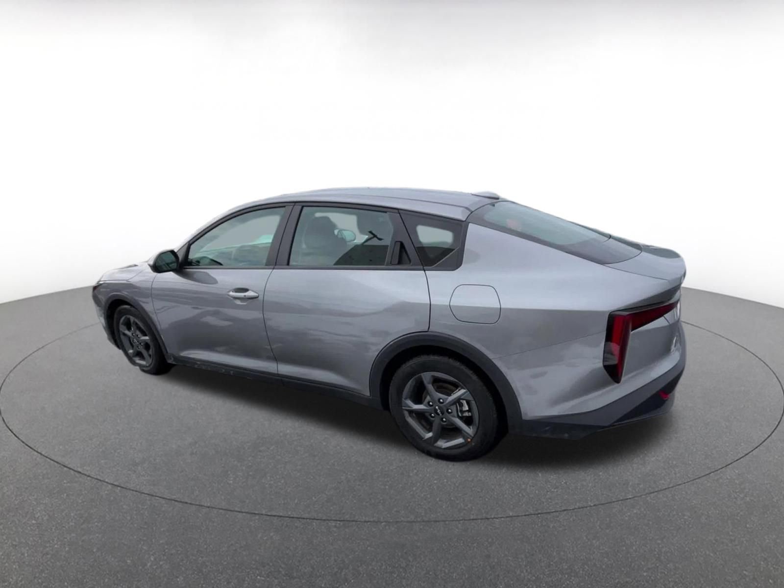 Thumbnail: 2025 Kia K4 - 10