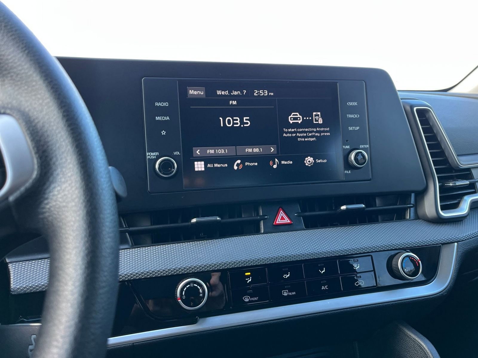 Thumbnail: 2025 Kia Sportage - 21