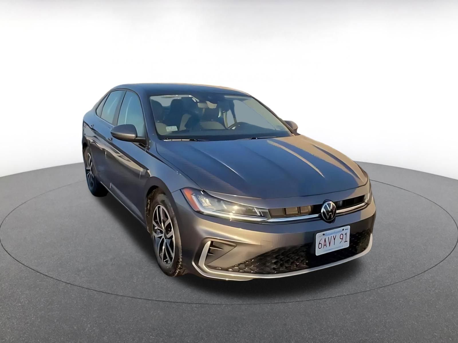 Thumbnail: 2025 Volkswagen Jetta - 2