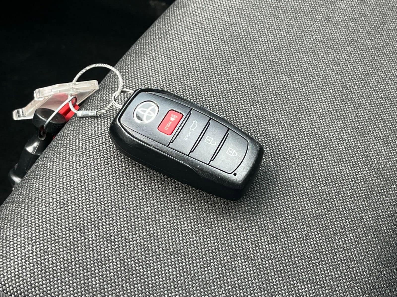 Thumbnail: 2025 Toyota Camry - 21