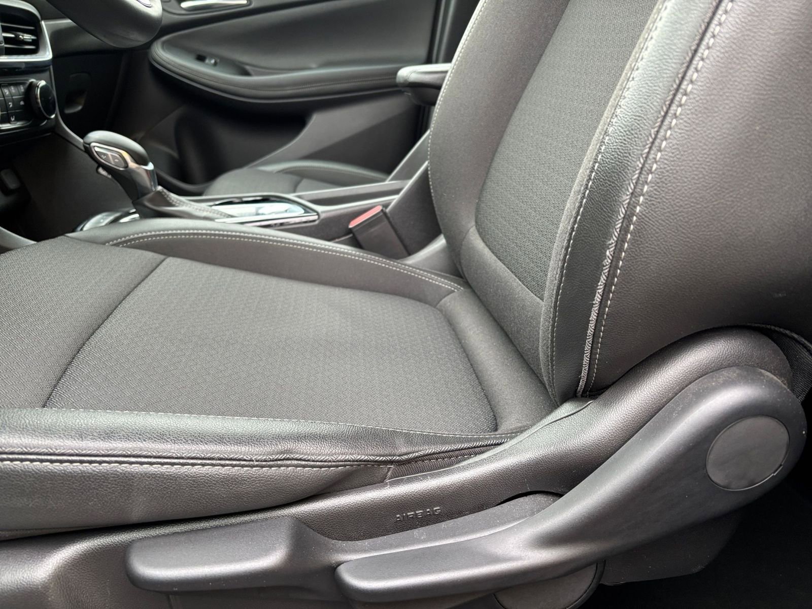 Thumbnail: 2025 Buick Encore GX - 23