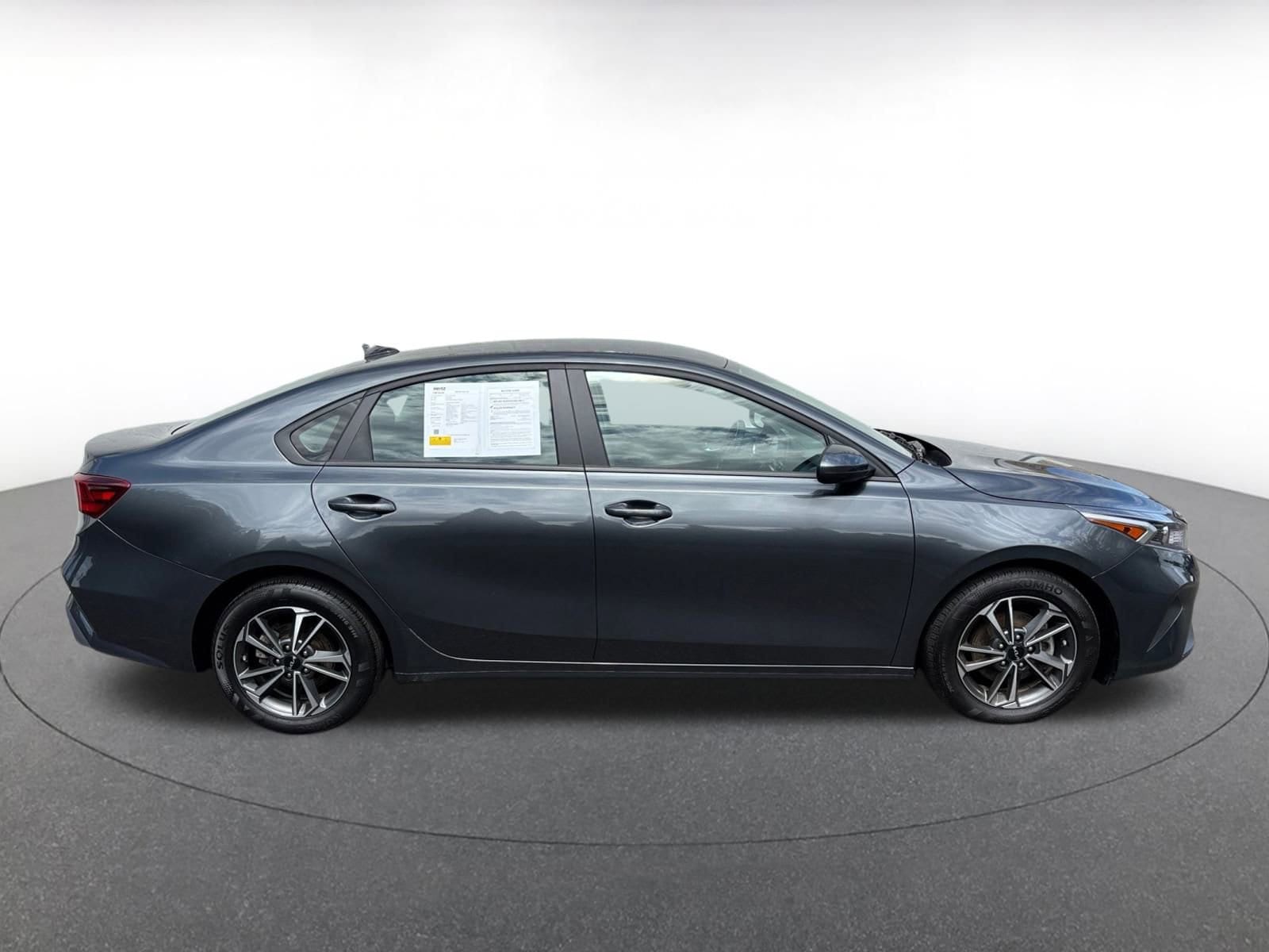 Thumbnail: 2024 Kia Forte - 15