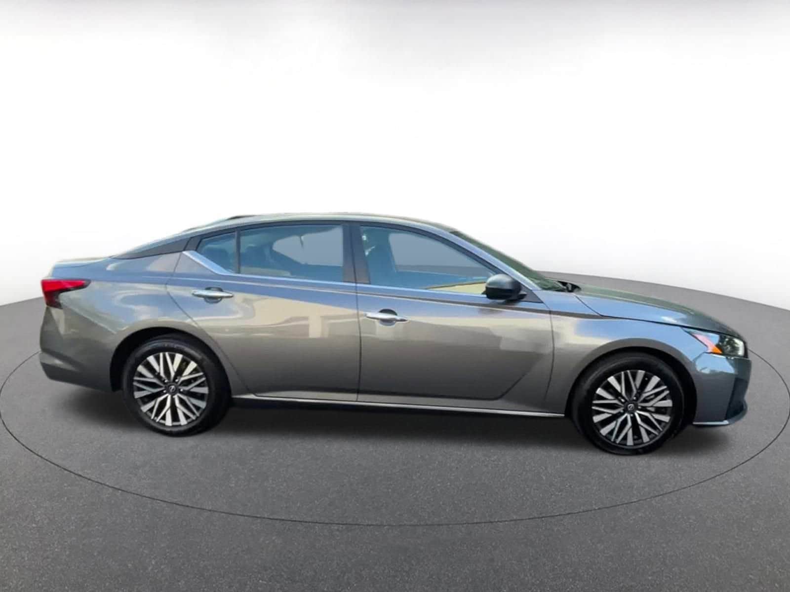 Thumbnail: 2024 Nissan Altima - 16