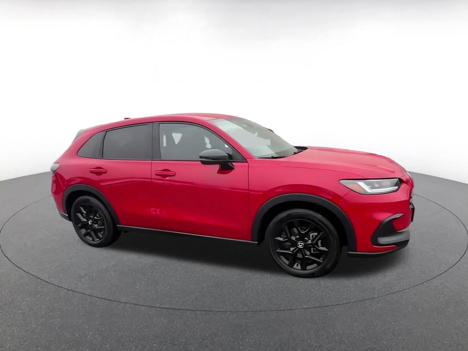 Thumbnail: 2025 Honda HR-V - 2