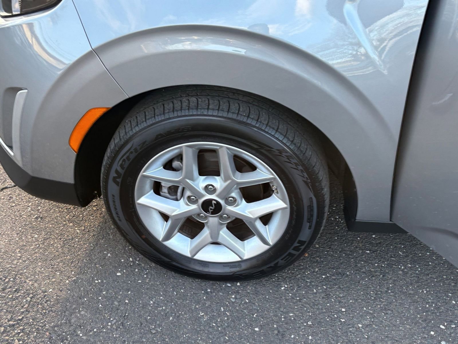 2024 Kia Soul LX 30