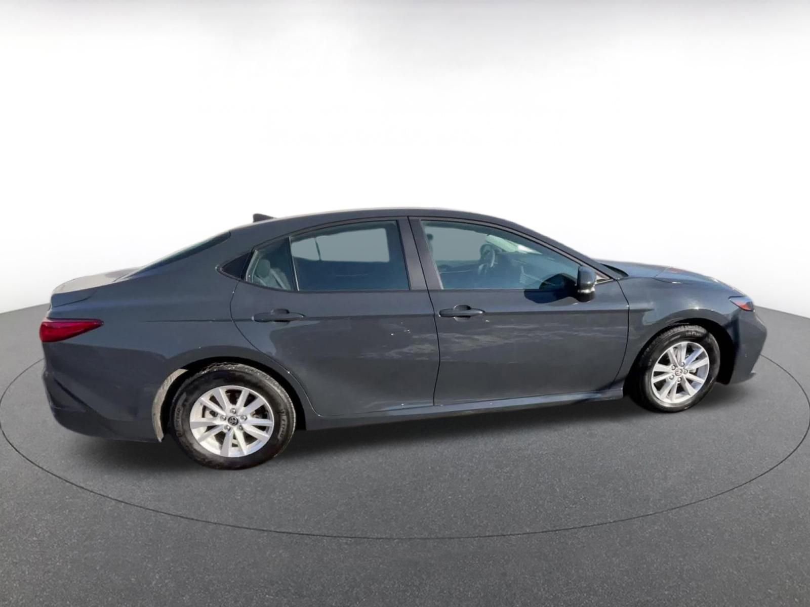 Thumbnail: 2025 Toyota Camry - 15