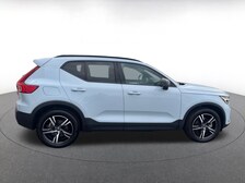 2024 Volvo XC40 B5 Core -
                  Warminster, PA