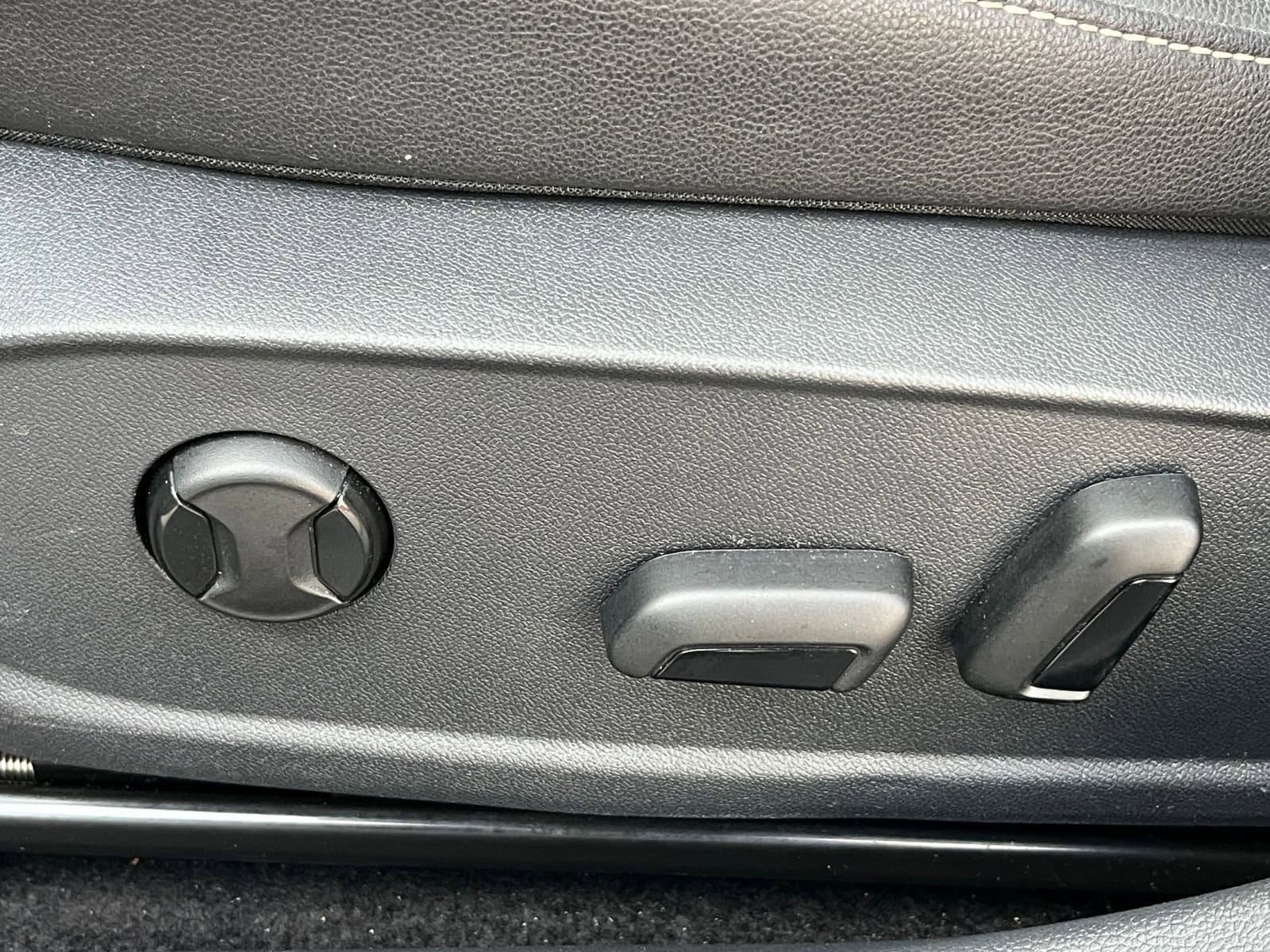 Thumbnail: 2025 Volkswagen Jetta - 23