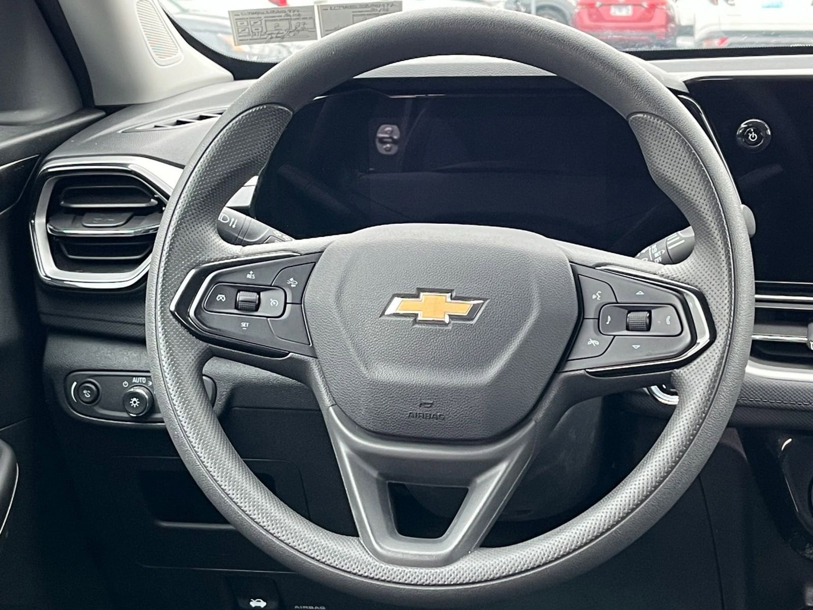 Thumbnail: 2025 Chevrolet TrailBlazer - 27