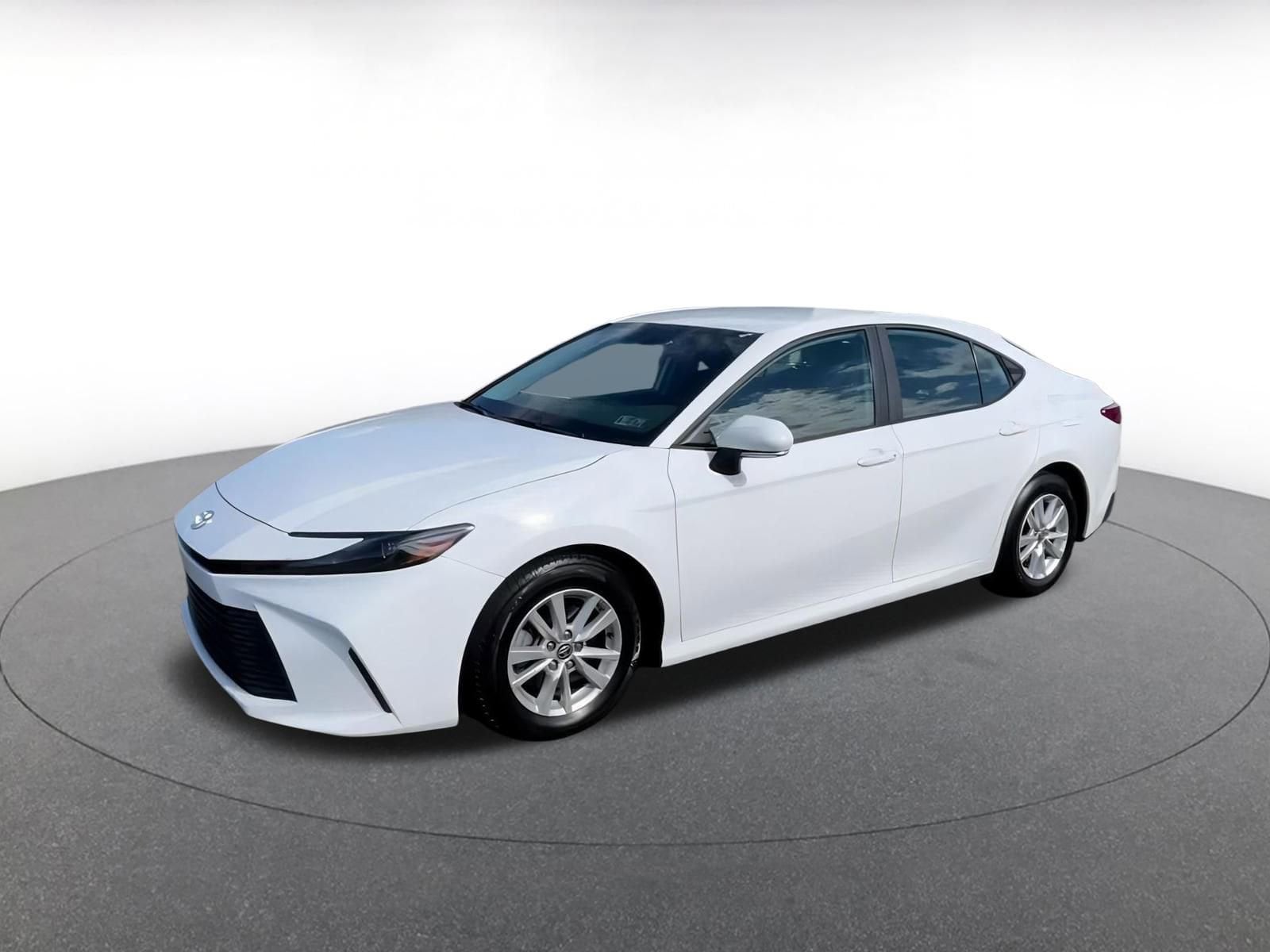 Thumbnail: 2025 Toyota Camry - 8
