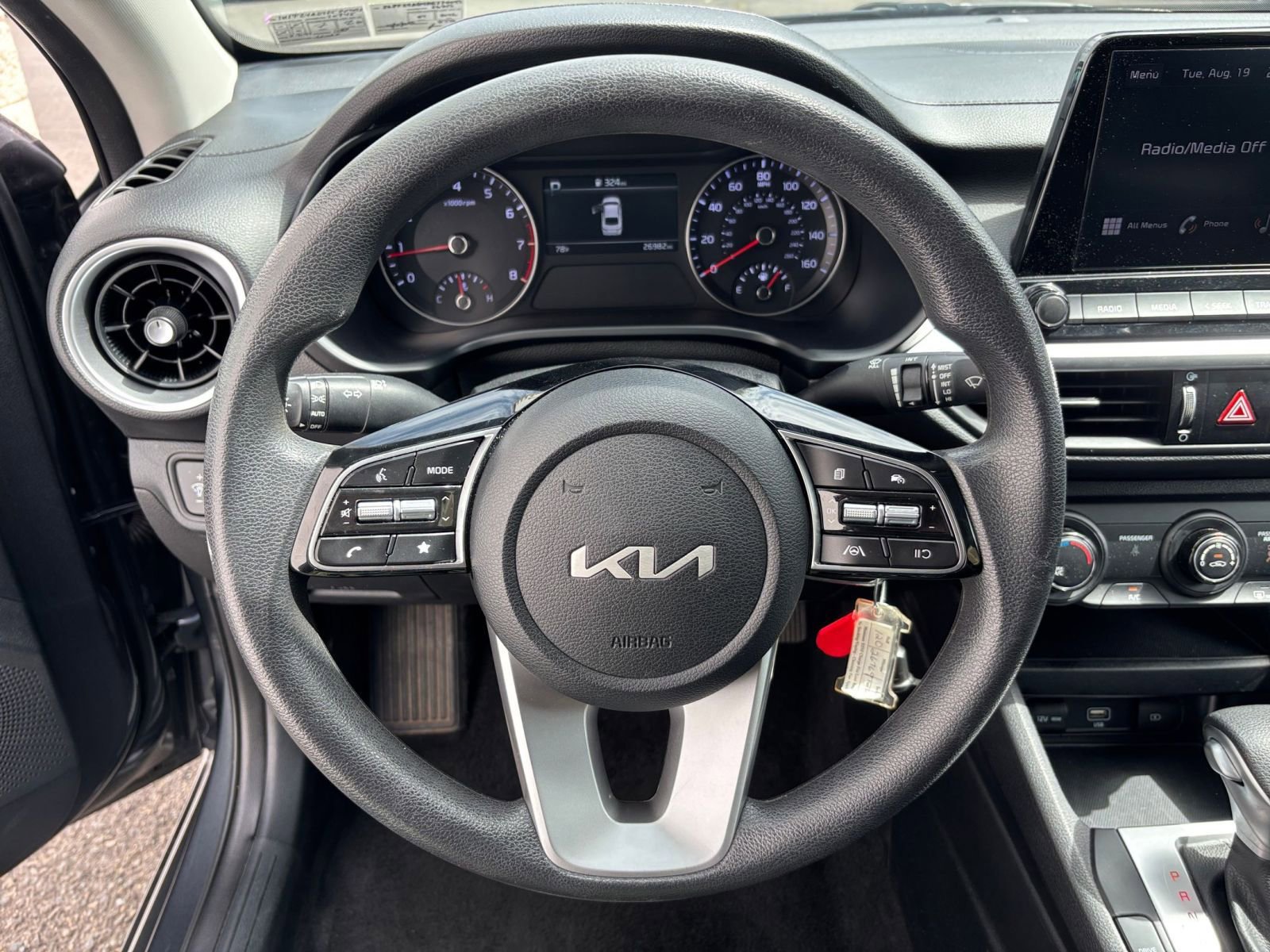 Thumbnail: 2024 Kia Forte - 28