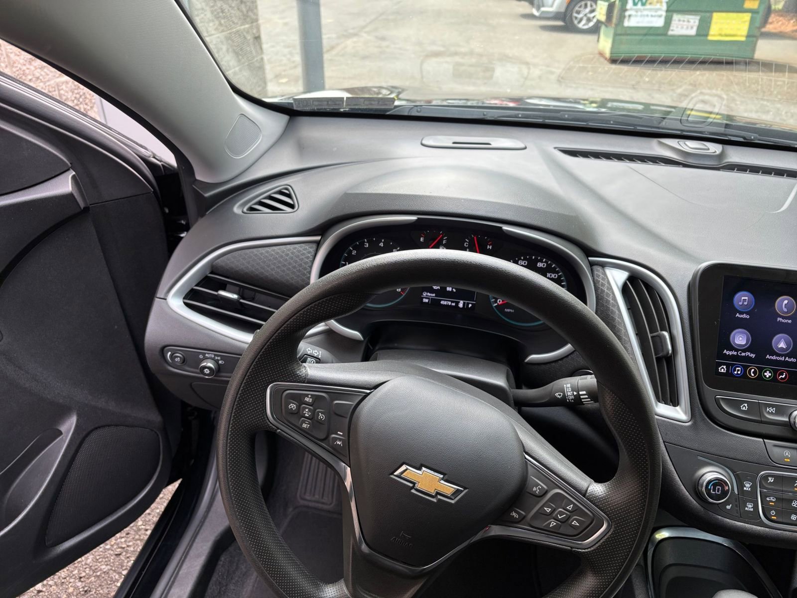 2023 Chevrolet Malibu LT 34