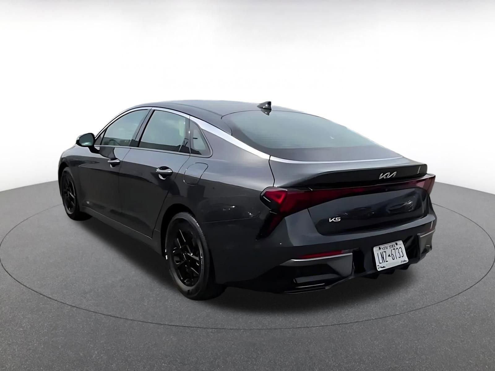 Thumbnail: 2025 Kia K5 - 11
