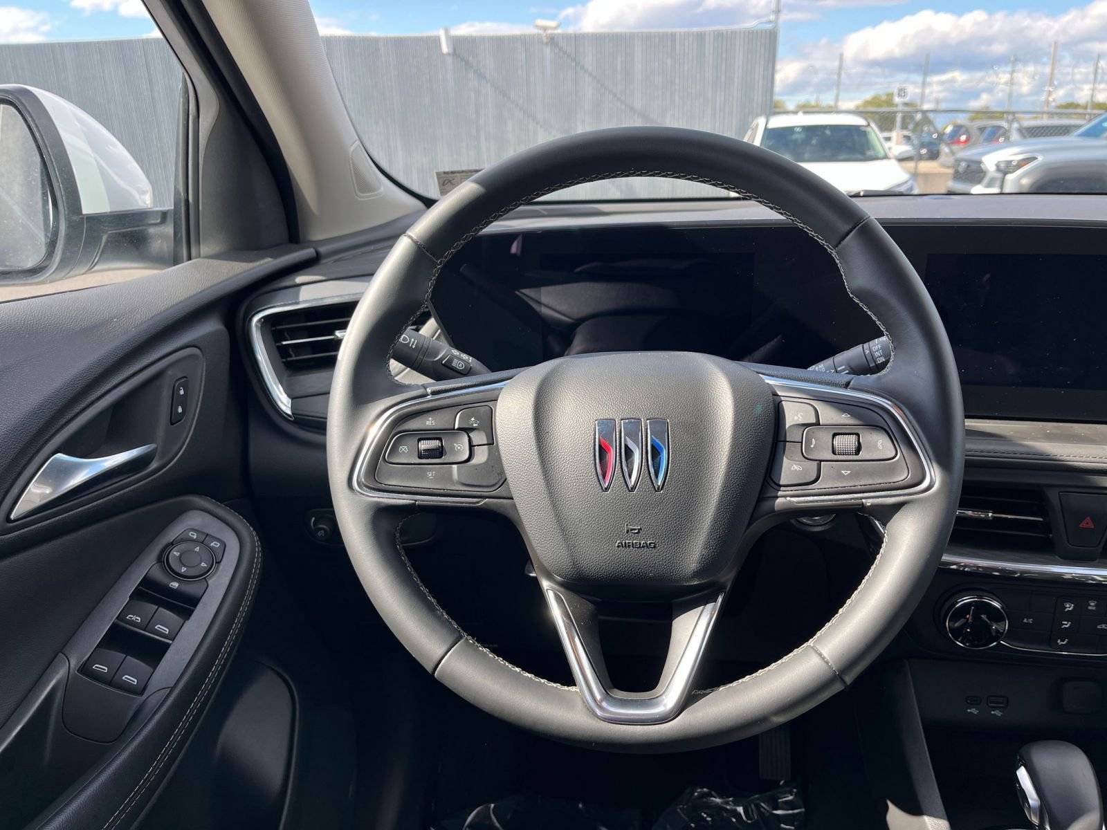 Thumbnail: 2025 Buick Encore GX - 27