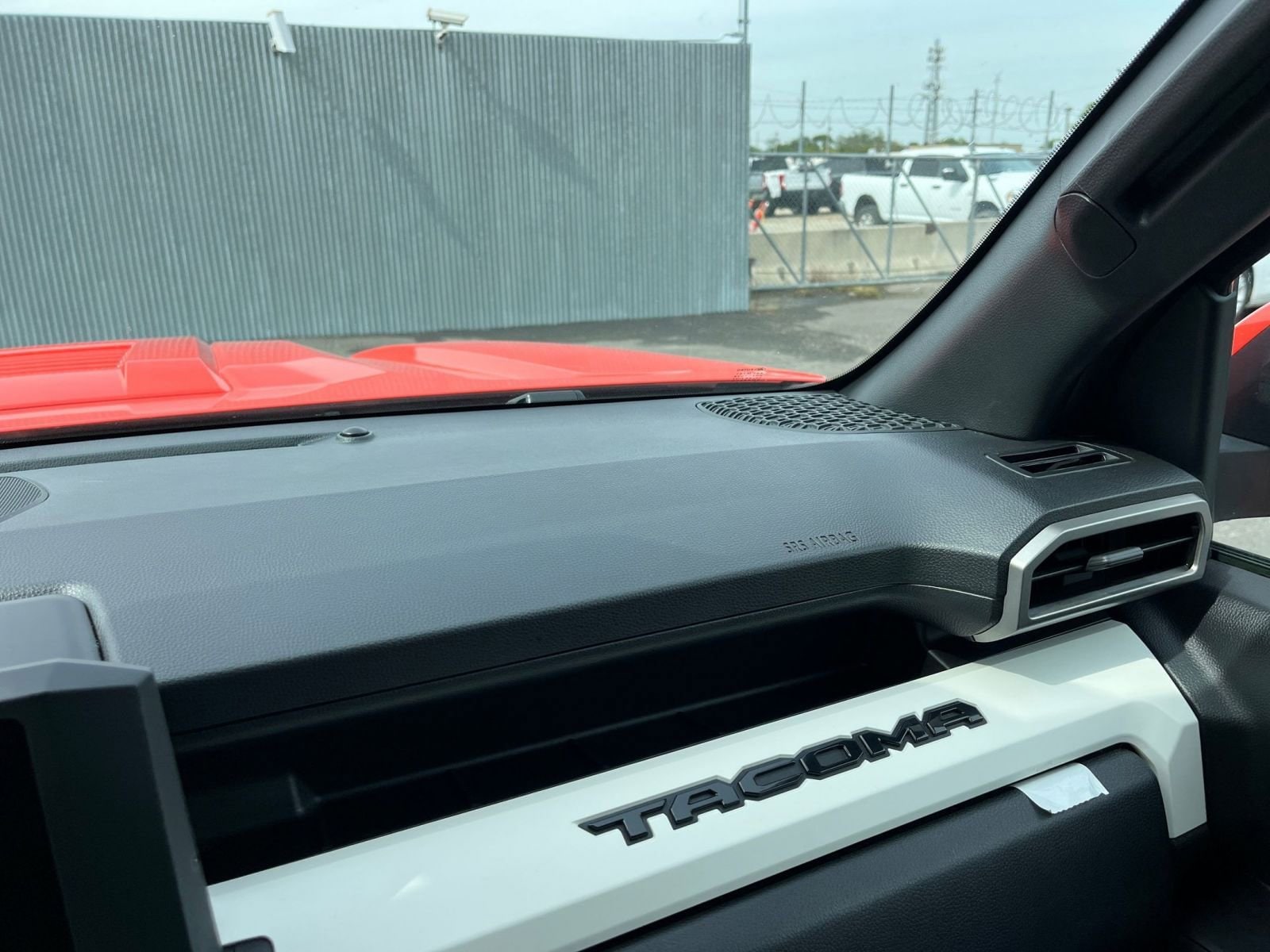 Thumbnail: 2024 Toyota Tacoma - 34