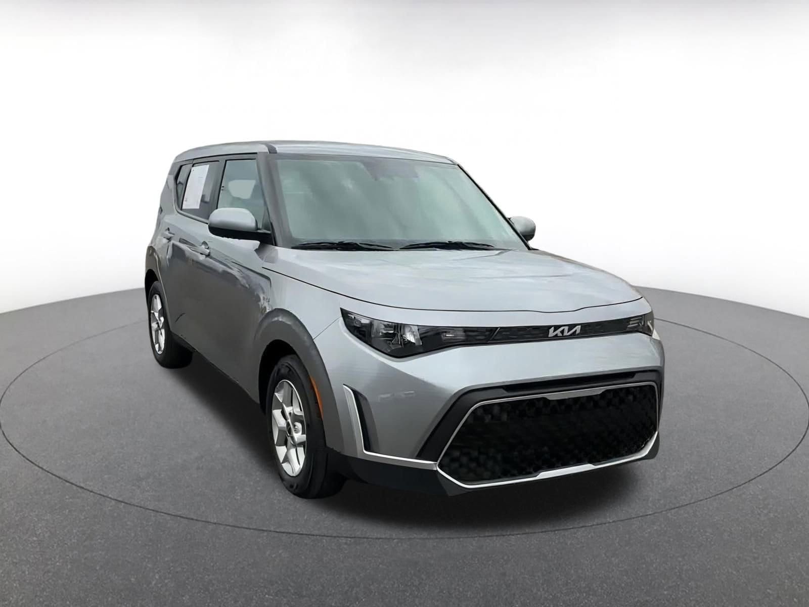 2024 Kia Soul LX 3