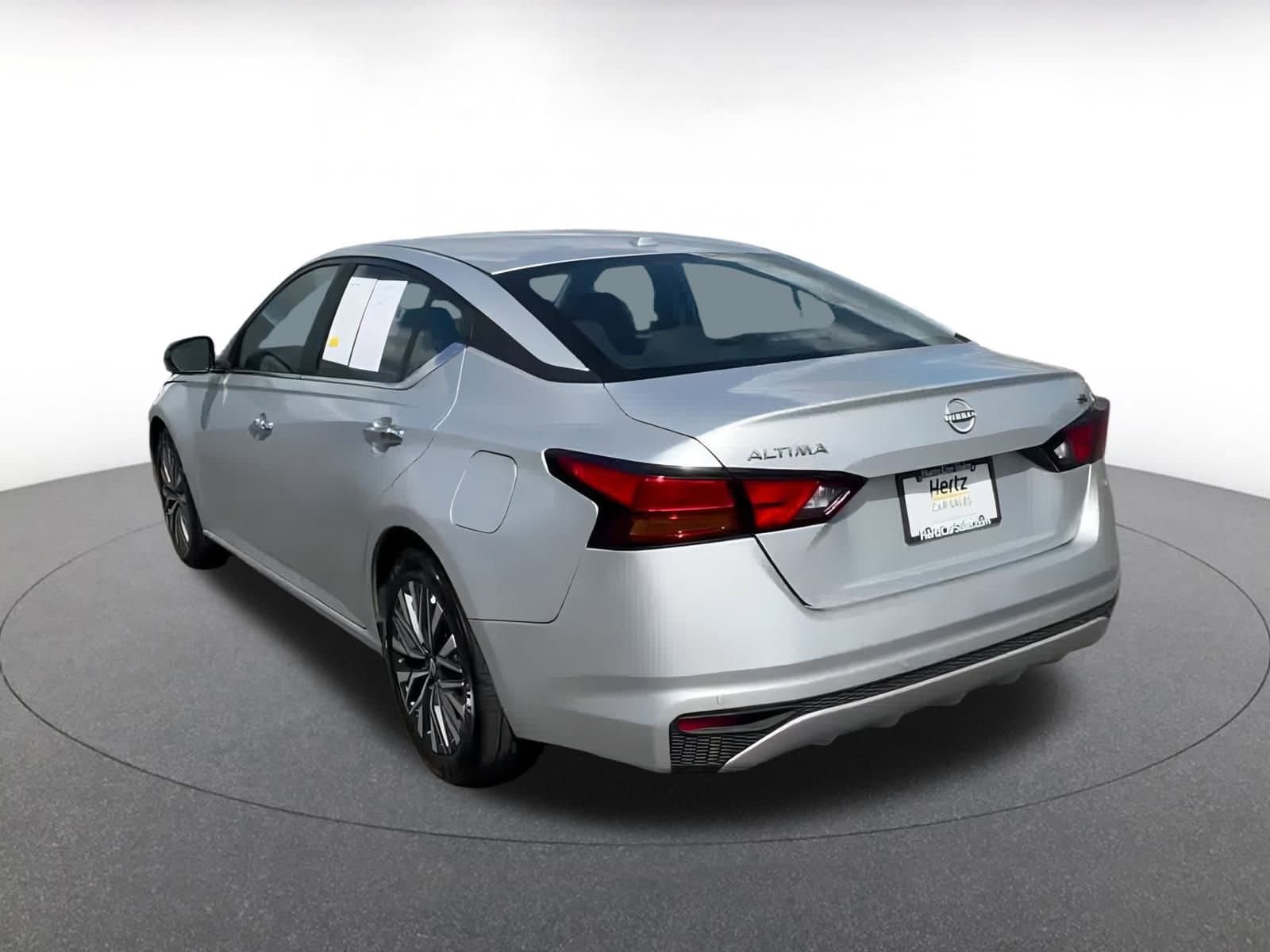 Thumbnail: 2024 Nissan Altima - 11