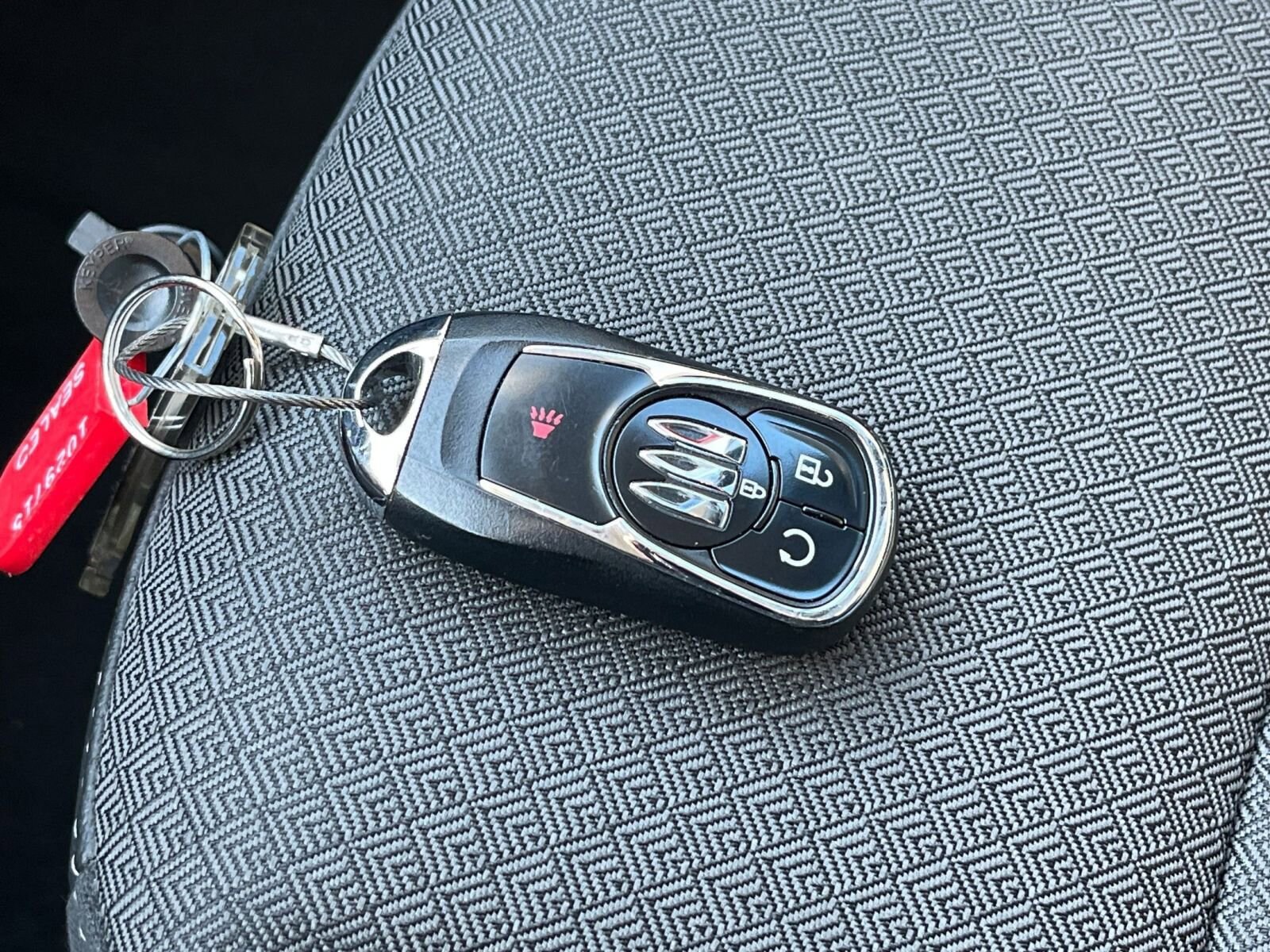 Thumbnail: 2025 Buick Encore GX - 21