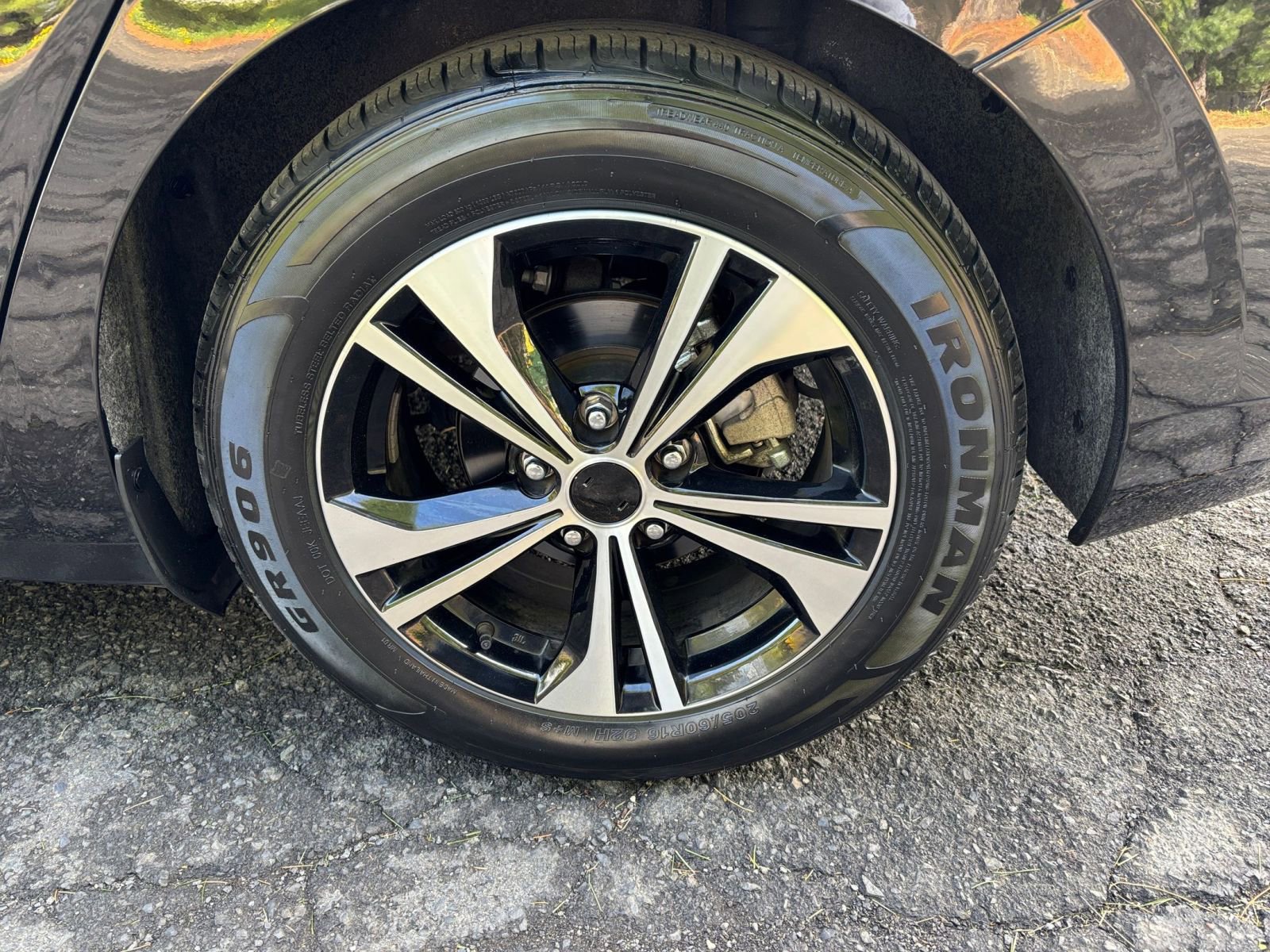 2023 Nissan Sentra SV 30