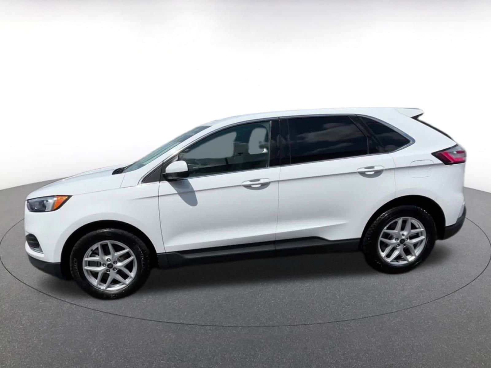 Thumbnail: 2024 Ford Edge - 8